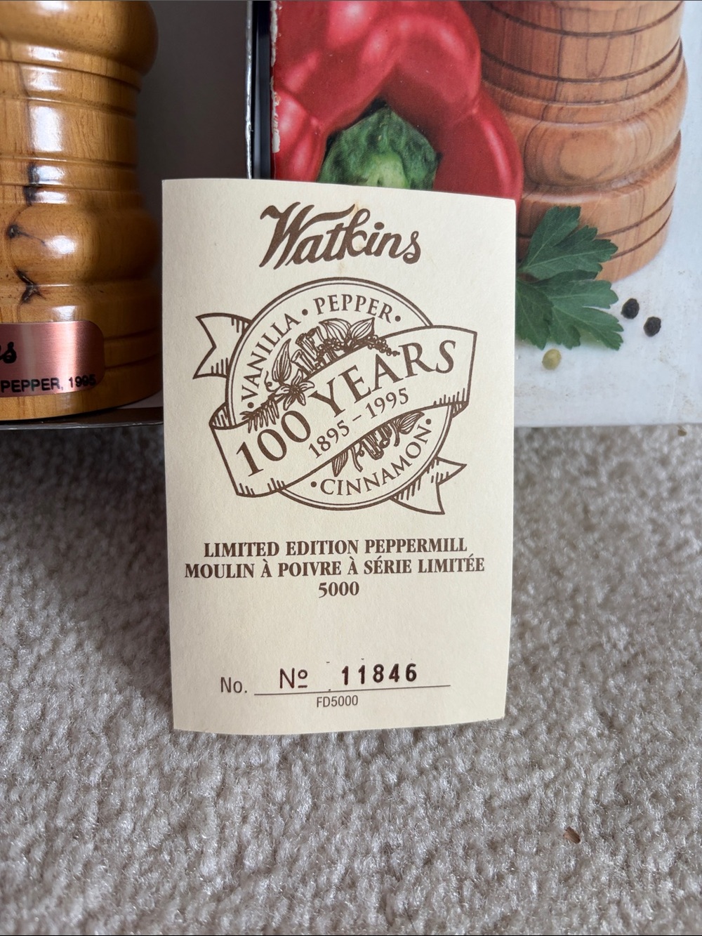 NRFB Watkins Limited Edition Wooden Pepper Mill - Natural Wood & Bronze - Picture 3 of 5